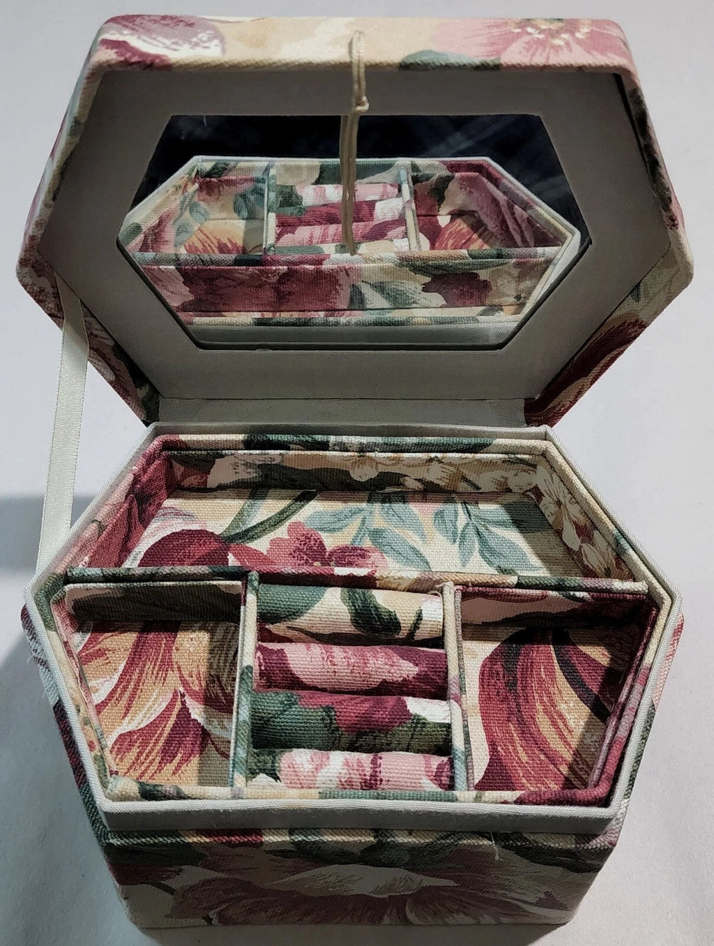 Small Jewelry Box Rings Earrings Ornaments Storage Case Travel 7" x 5" | eBay