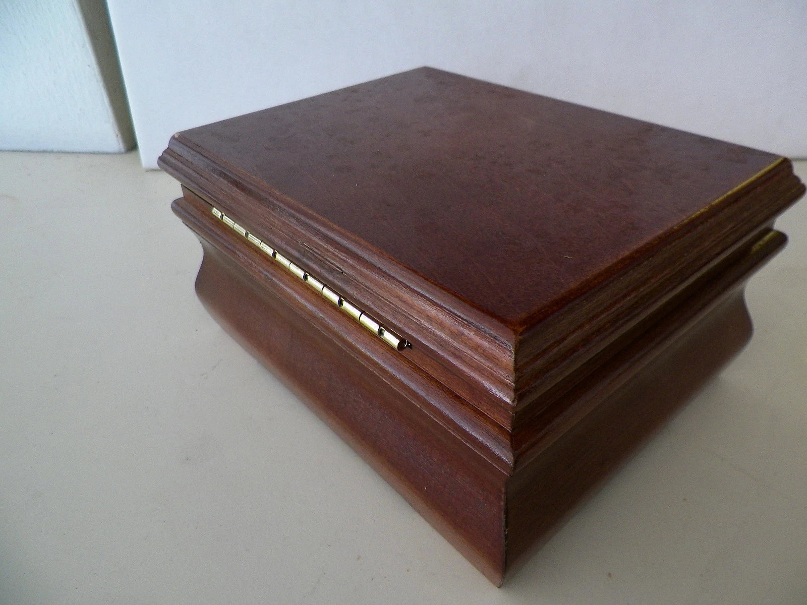 COMPACT WOOD JEWELRY STORAGE BOX PRE OWNED UNUSED | eBay