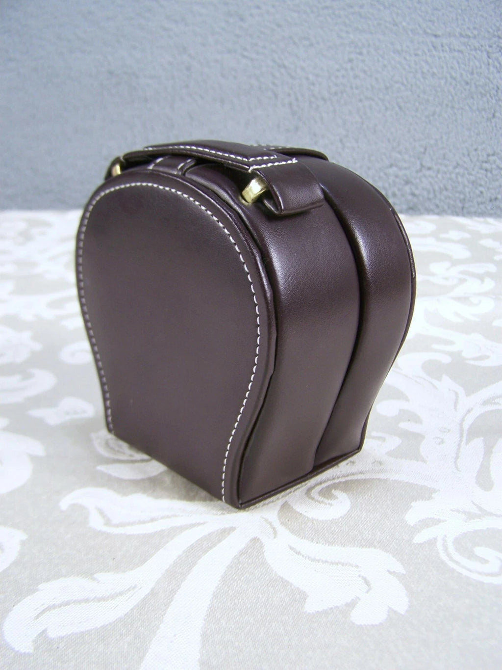 Small Jewelry Box Brown with Clasp For rings Chains Earrings Storage | eBay