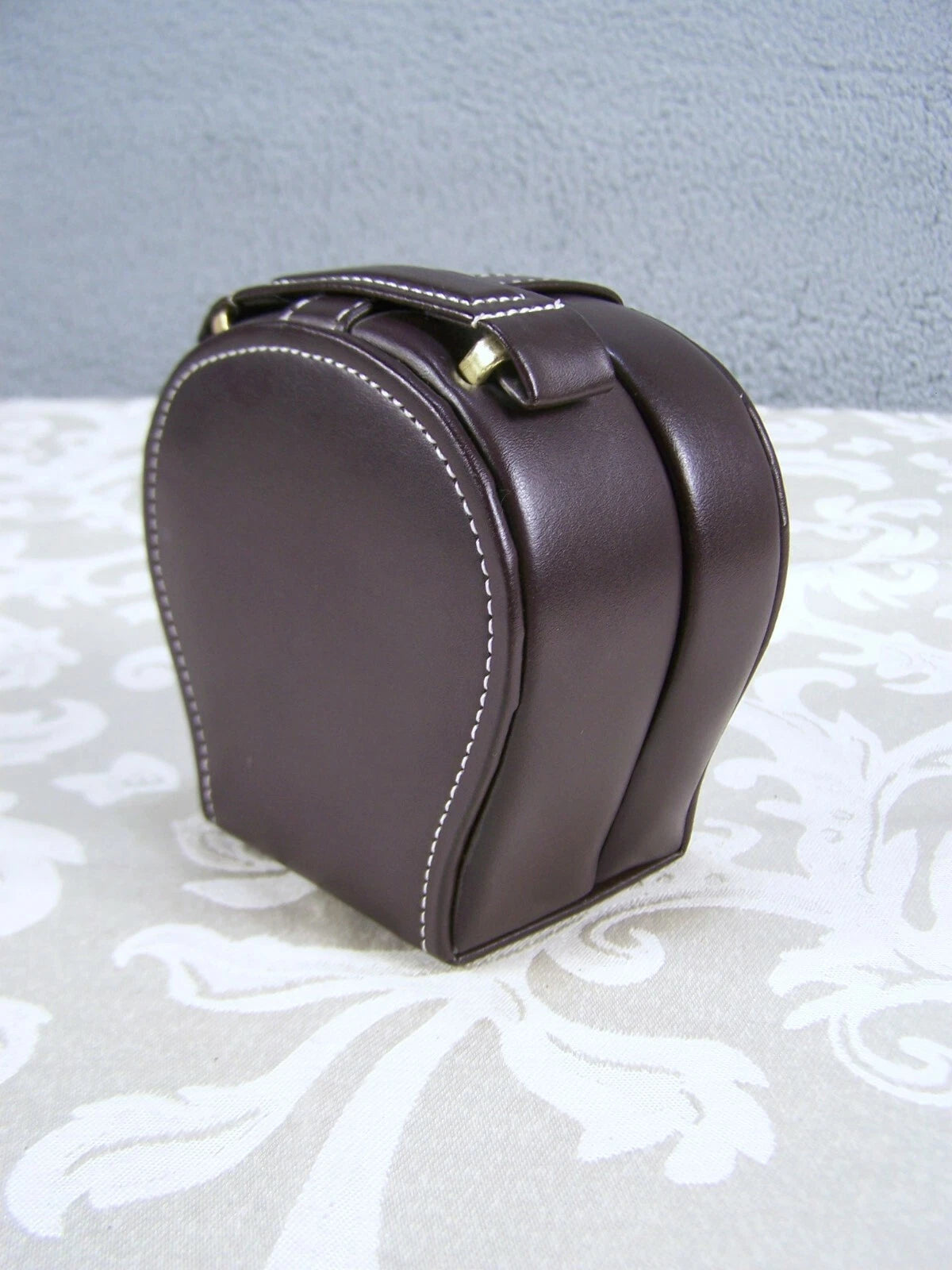 Small Jewelry Box Brown with Clasp For rings Chains Earrings Storage | eBay