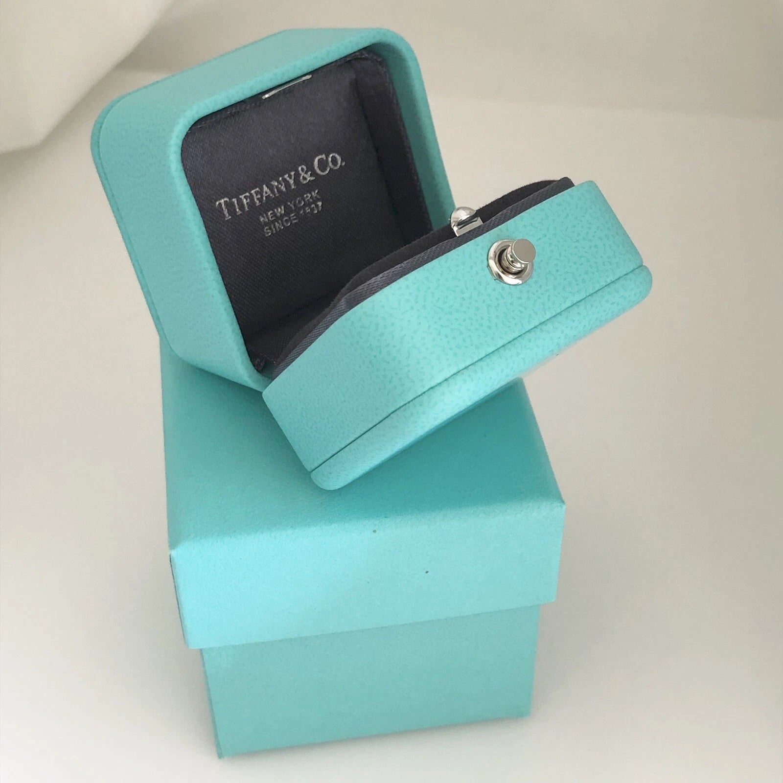 Tiffany & Co Blue Leather Empty Ring Box and Blue Gift Box | eBay