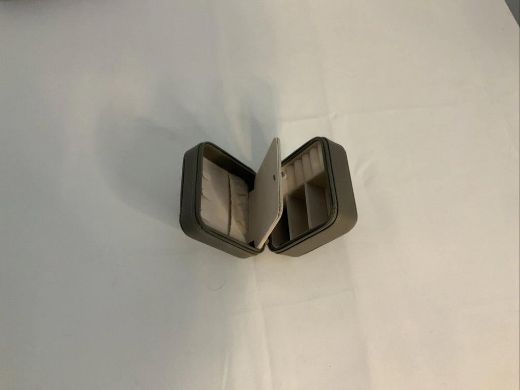 PLeather Small Jewelry Box Portable Travel Storage Case 4X4 3 Compartments | eBay